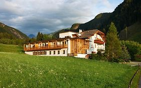 Alpin Stile Hotel